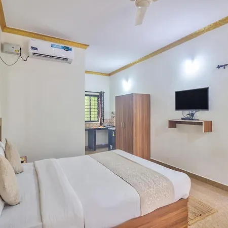 Calangute Bay Hotel